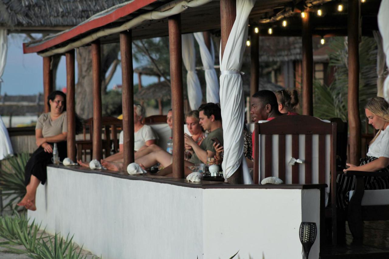 Ecolodge du menabe Belo Eksteriør billede
